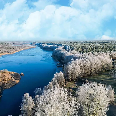 Elegant Eingerichtete דירה Granzow